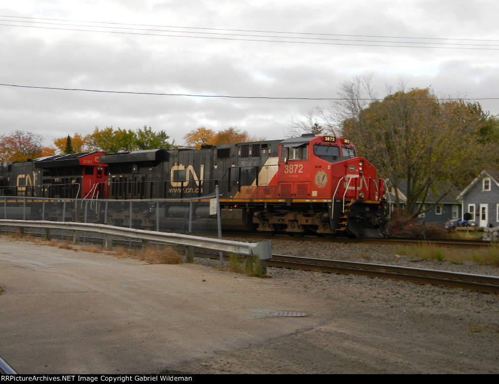 CN 3872 